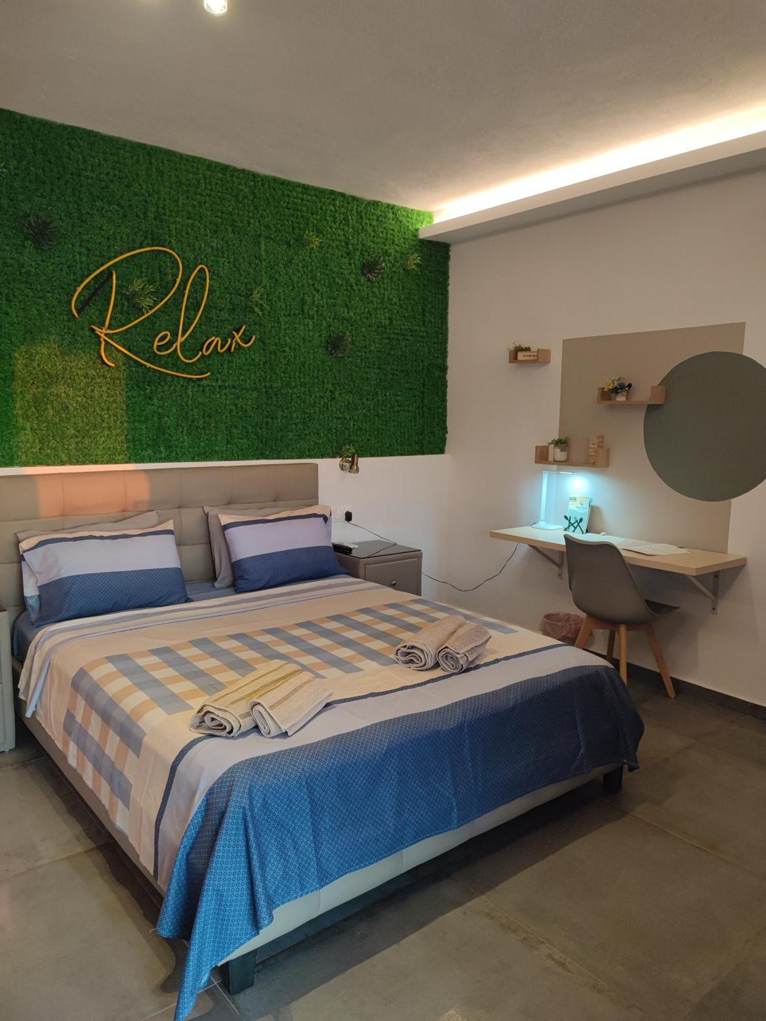 Theasis 5 Luxury Studio With Sea View Neos Marmaras Exterior photo